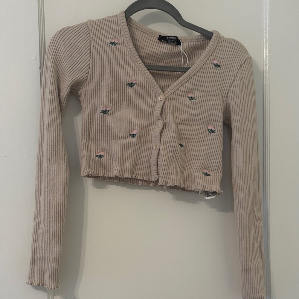Bershka Beige Ribbed Sweater